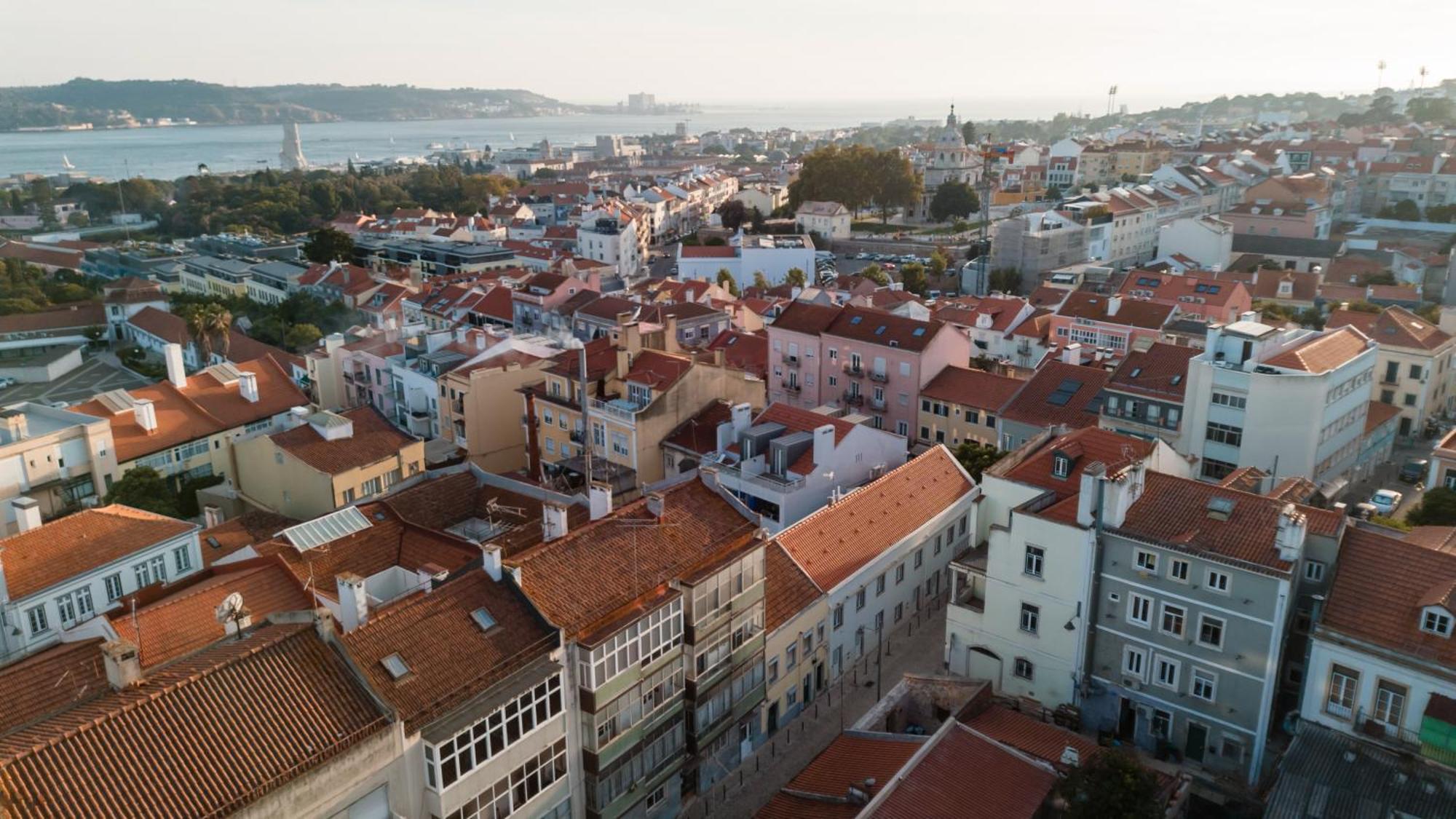Premium Flat At Ajuda/Belem With Balcony, Parking! Lägenhet Lisboa Exteriör bild