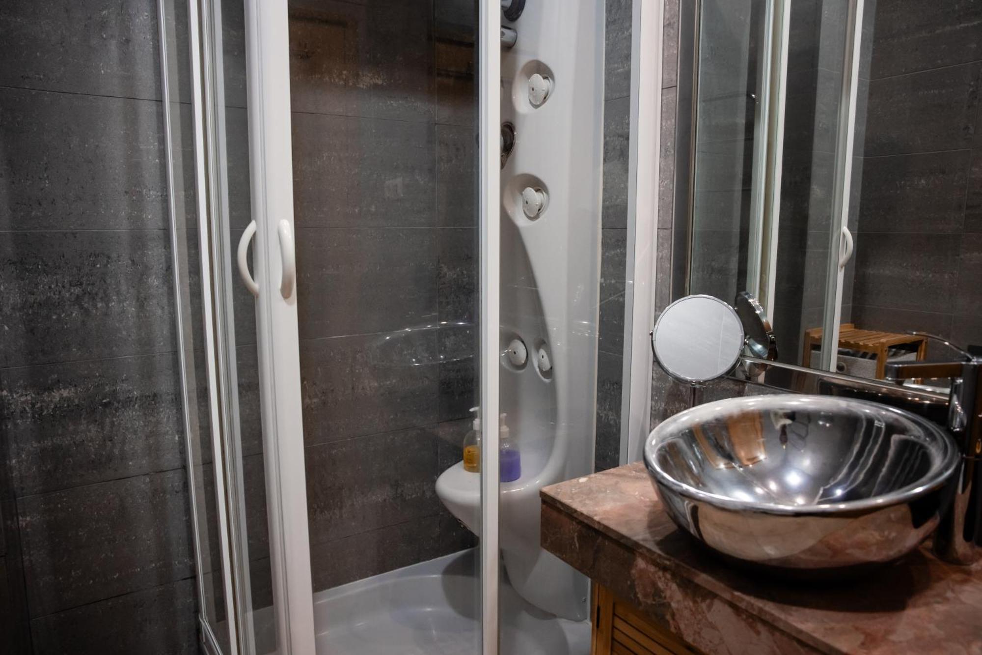 Premium Flat At Ajuda/Belem With Balcony, Parking! Lägenhet Lisboa Exteriör bild